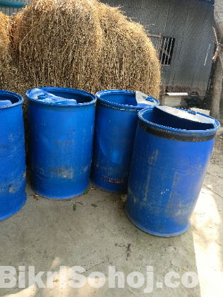 পানির ড্রাম